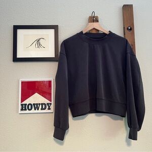 $128 Lululemon Ribbed Softstreme Perfectly Oversized Cropped Sweatshirt Black 4